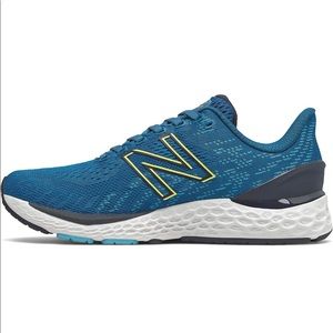 New Balance Fresh Foam 880 kids size 1 Wide Blue